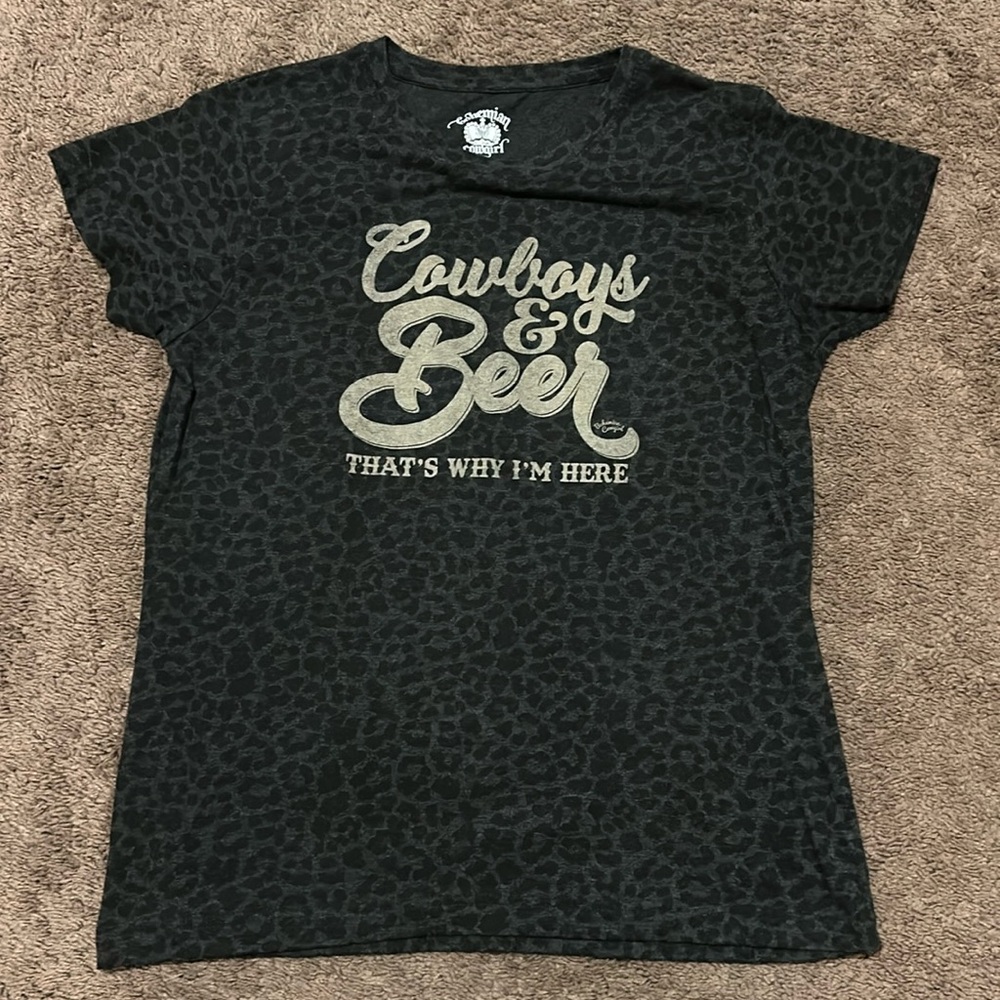 Bohemian Cowgirl Size Large Black Cheetah Graphic T